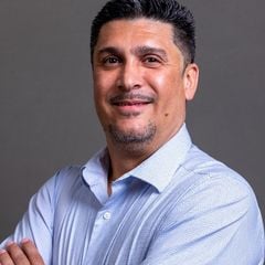Luis Cruz
