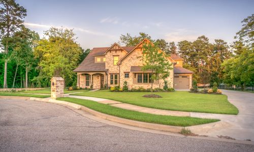 Curb Appeal 2.0: Why Outdoor Lighting Is …