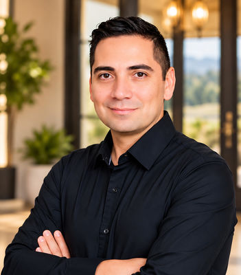 Eric Isarraraz