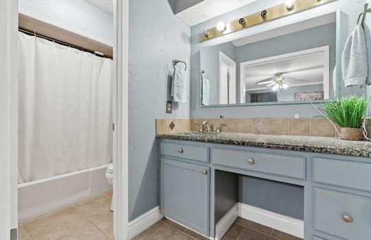 35_4137 FM1568 Campbell TX-159-HDR