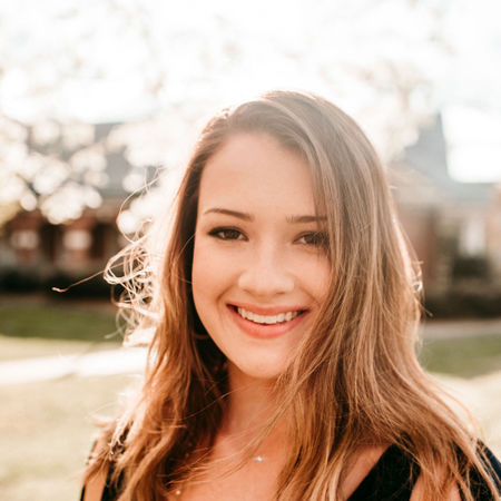 Allie Powell Headshot 1