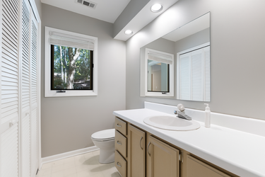 Modern Bathroom with Natural Light