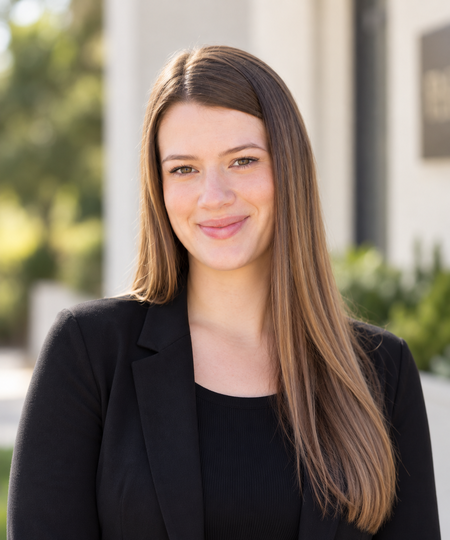 Allie Powell Headshot
