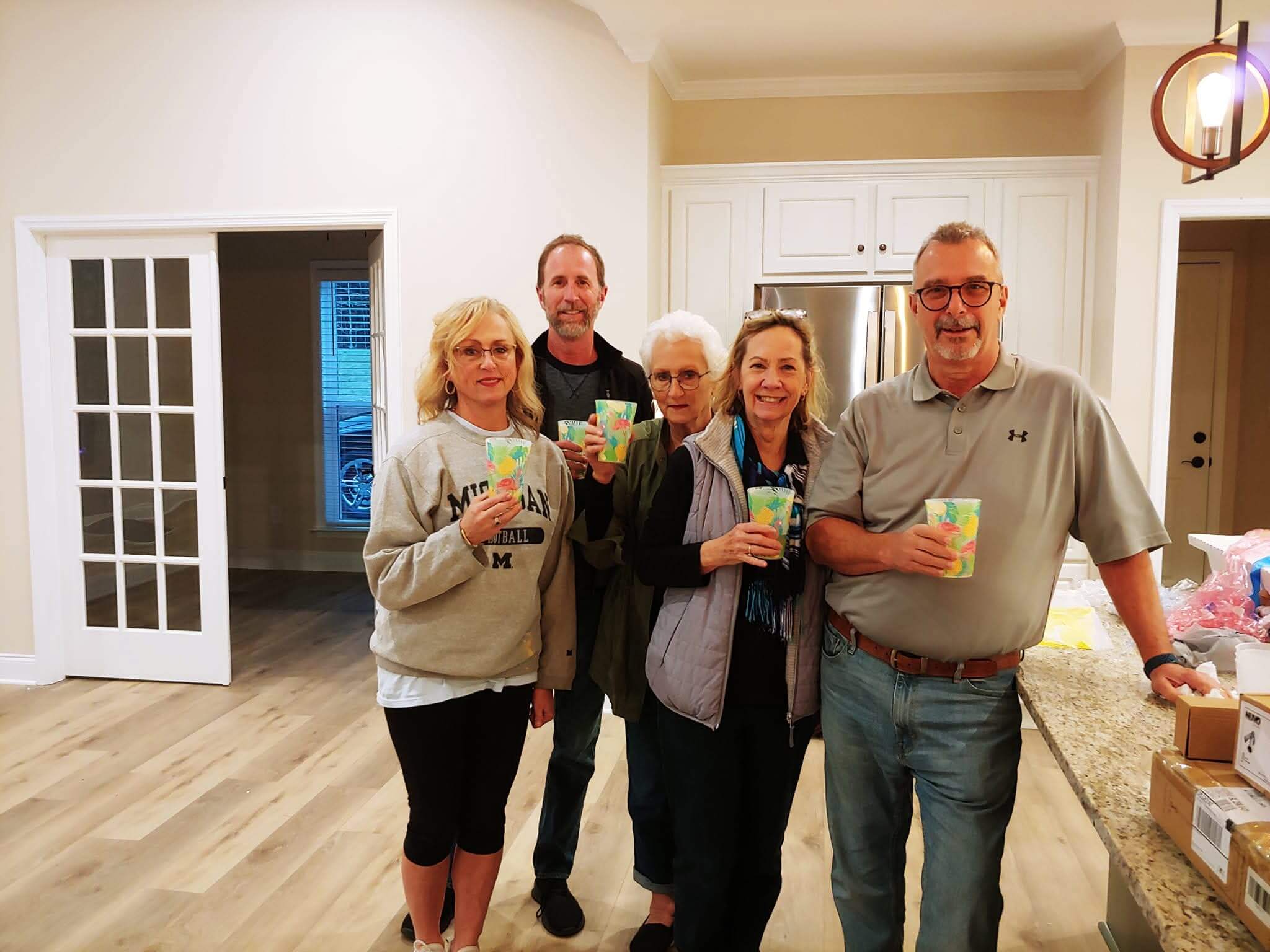 Greene Advantage agent welcoming new homeowners in Savannah Lakes Village