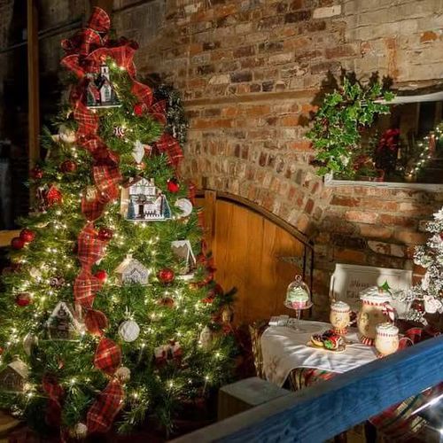 Holiday Living in Savannah Lakes Village