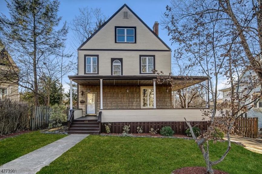 420 TREMONT PL photo