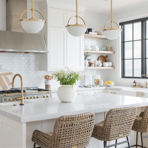 Moving Fast: The Best Realtor for Families Relocating Quickly in Orange