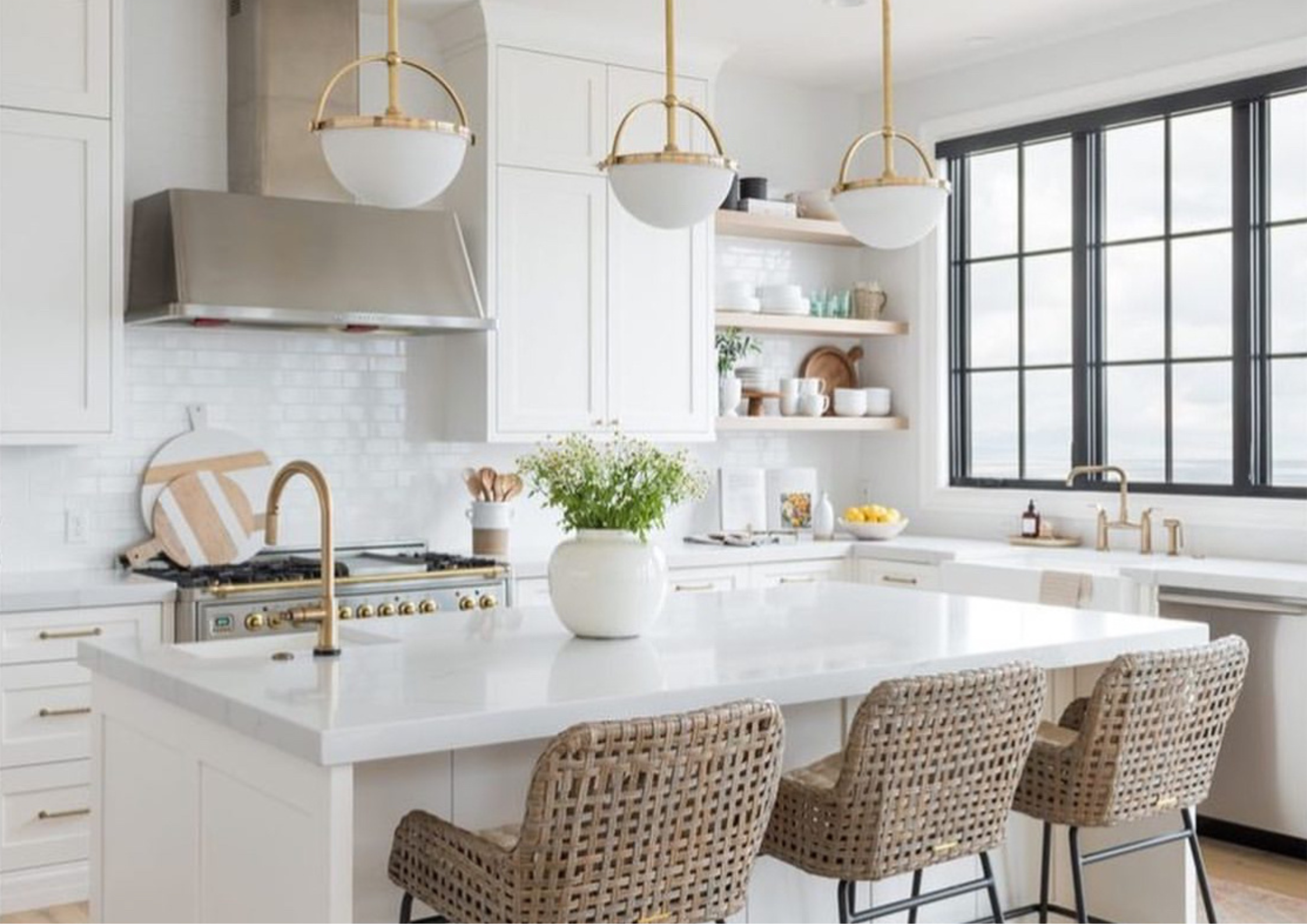 Black Closed Sign Landscape Poster - 2025-12-09T012841.144