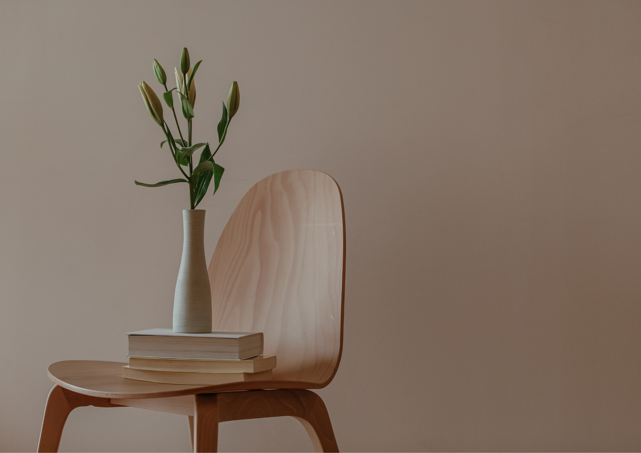 Black Closed Sign Landscape Poster - 2025-12-09T022307.124