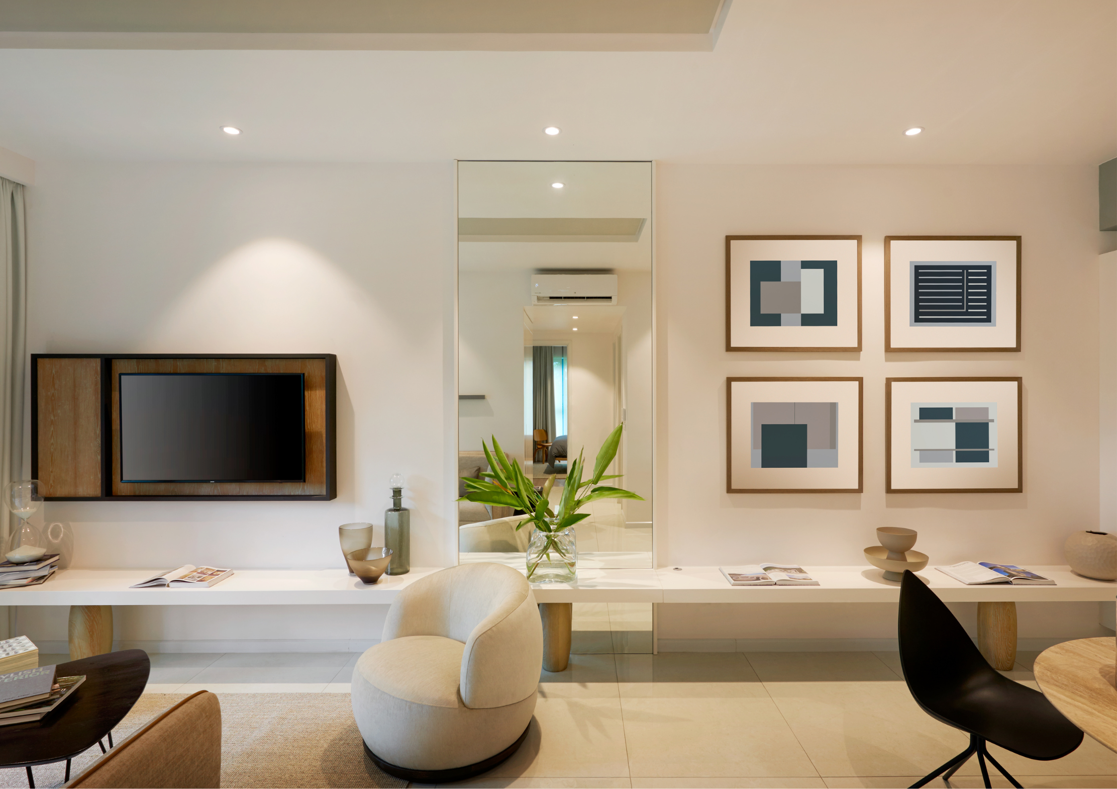 Black Closed Sign Landscape Poster - 2025-12-09T073445.590