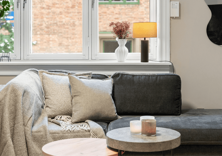 Black_Closed_Sign_Landscape_Poster_-_2025-12-09T081217.941_optimized_250