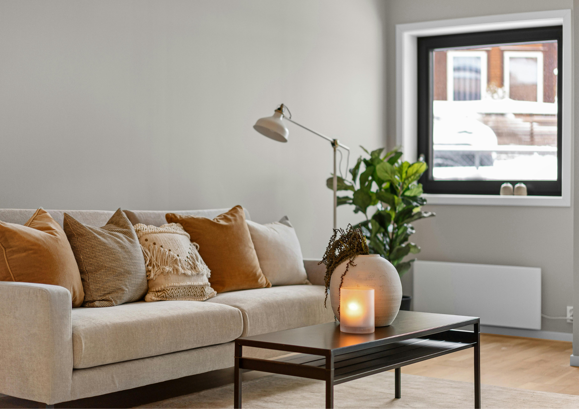 Black Closed Sign Landscape Poster - 2025-12-09T084238.263