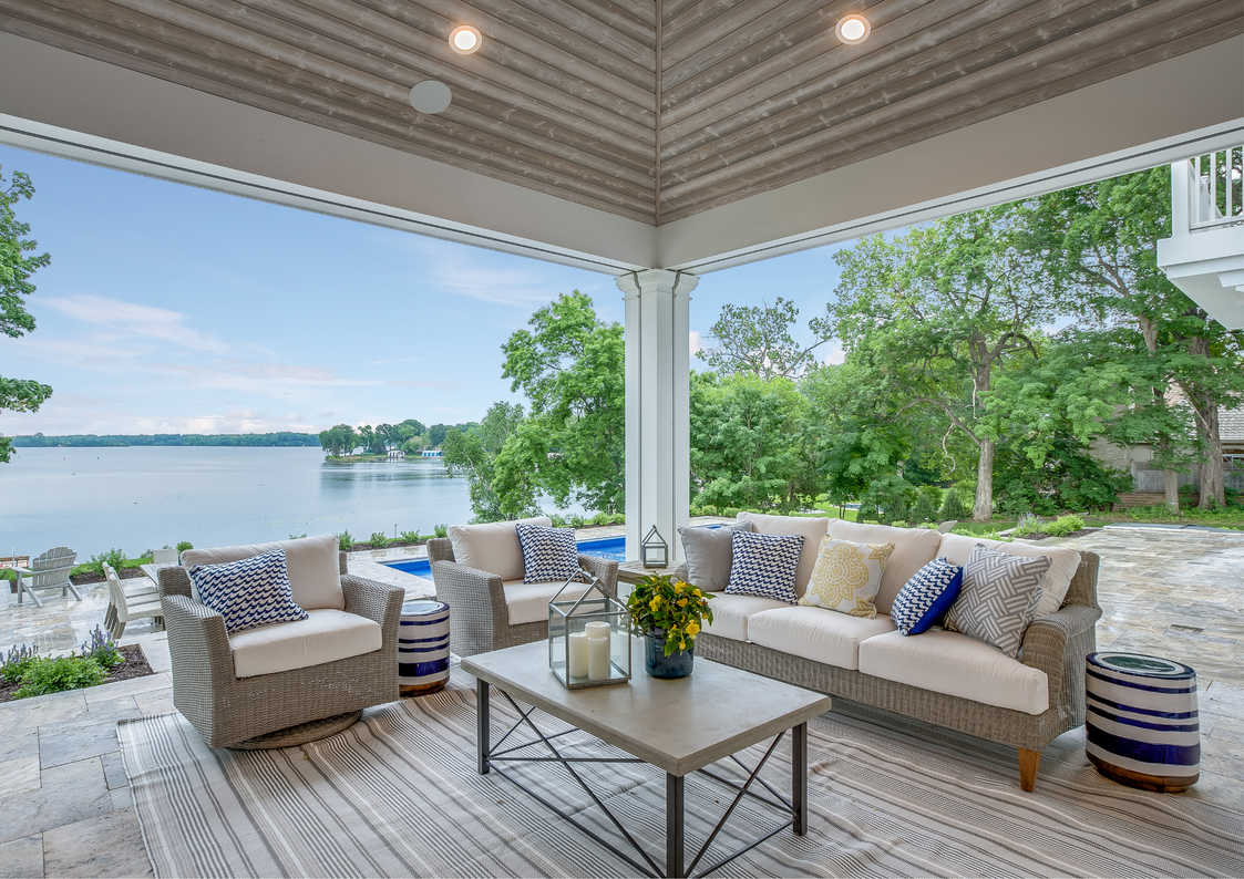 Black_Closed_Sign_Landscape_Poster_55_50