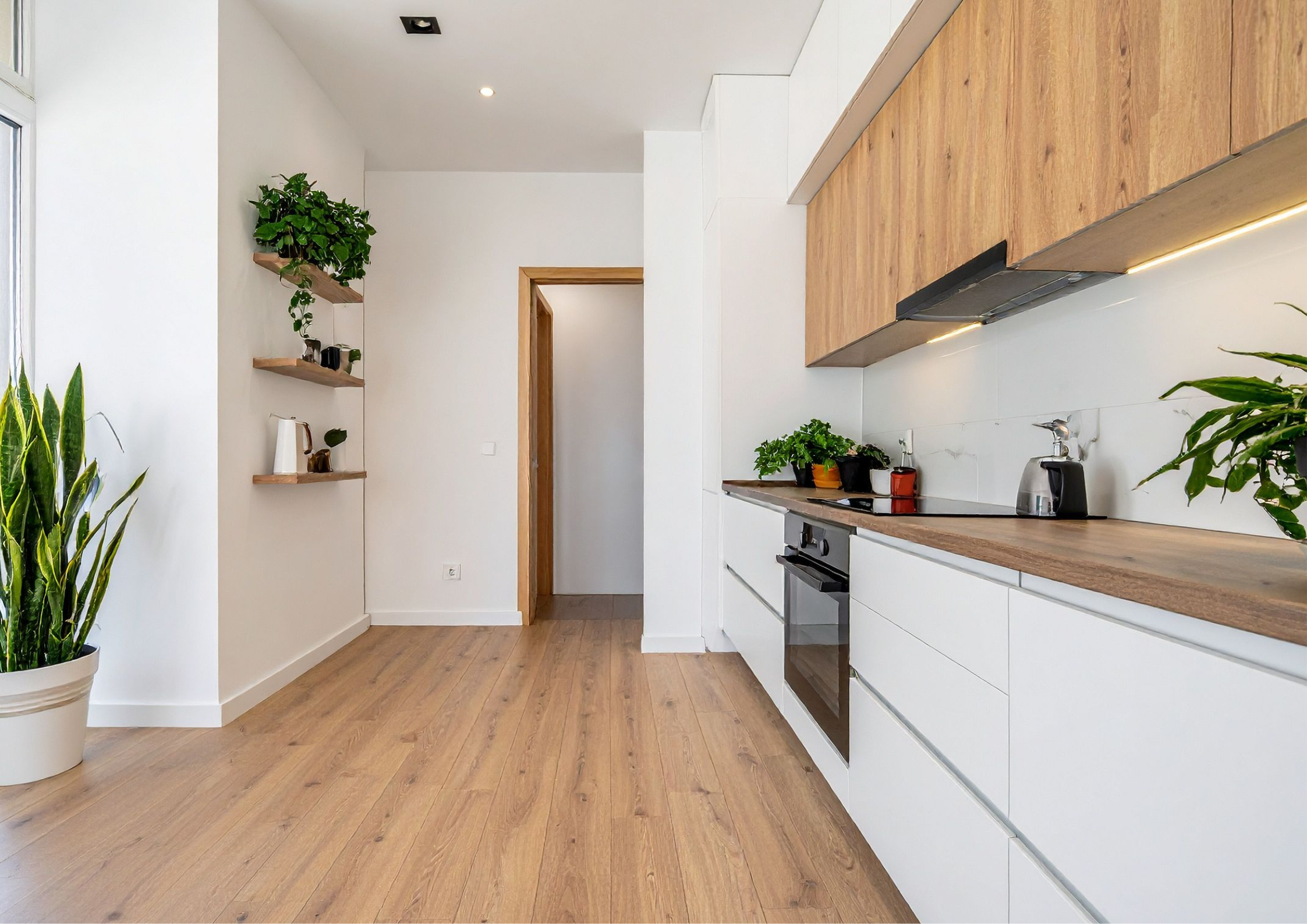 Black Closed Sign Landscape Poster (71)