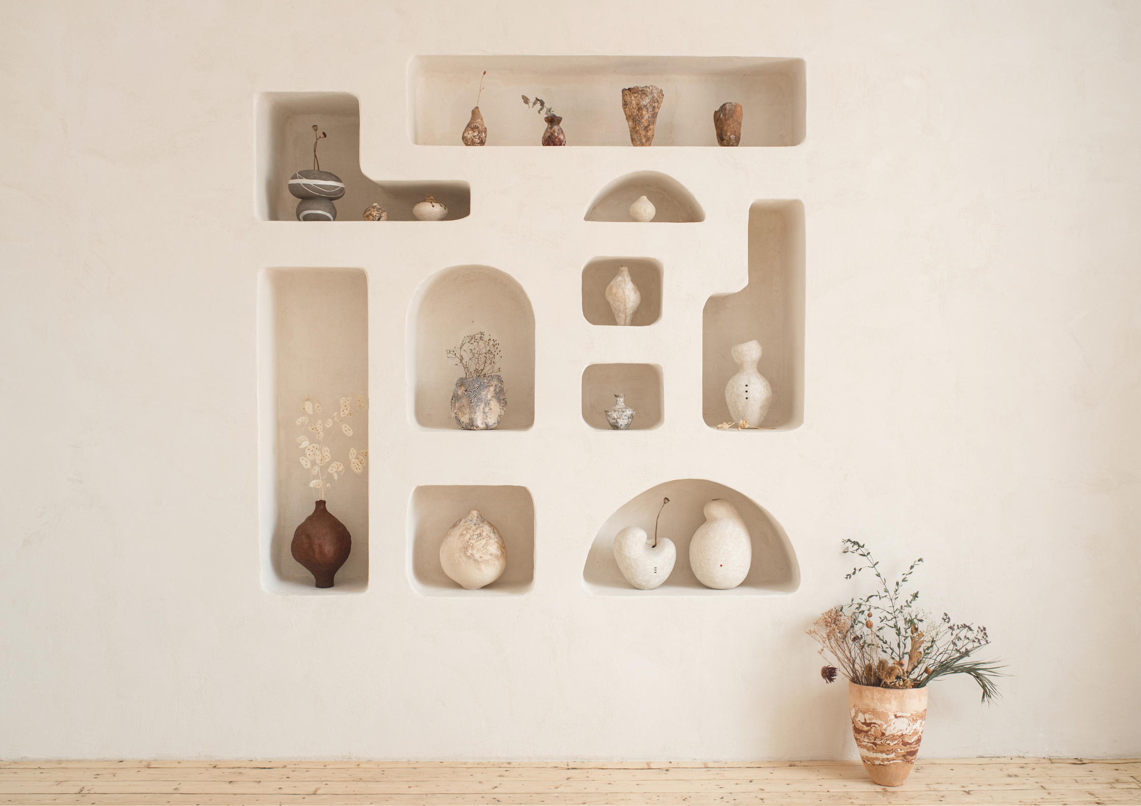 Black Closed Sign Landscape Poster (80)