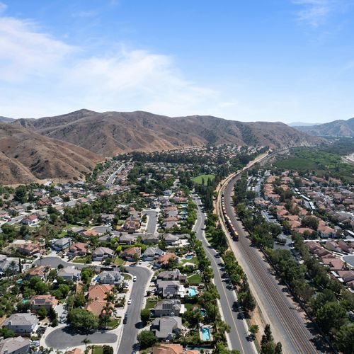 How to Find the Best Realtor for First-Time Home Buyers in Yorba Linda