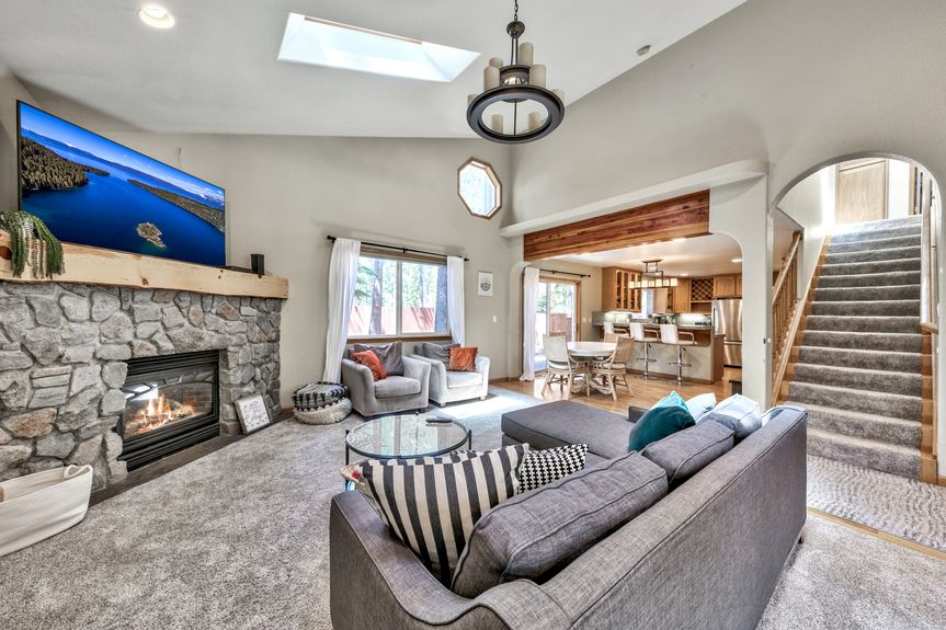 1214 Tokochi South Lake Tahoe CA 96150 South Lake Tahoe Realtor