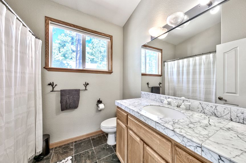 1214 Tokochi South Lake Tahoe CA 96150 South Lake Tahoe Realtor