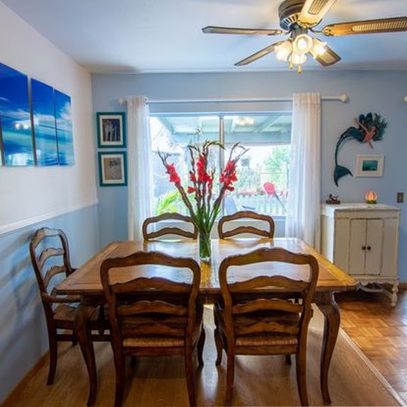 dining room san dimas