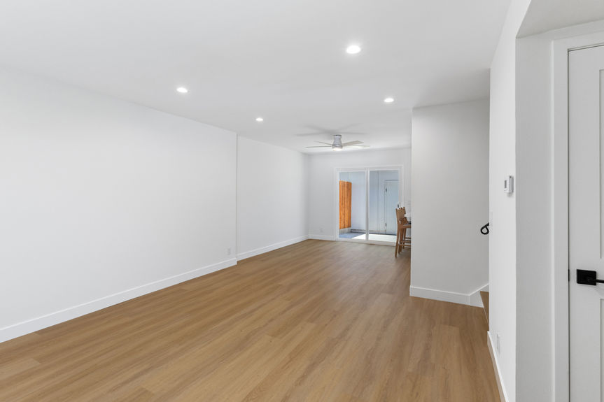 6_11866945_182489_182489-EI-106