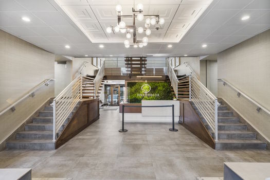 9060PALISADEAVENORTHBERGENLOBBY