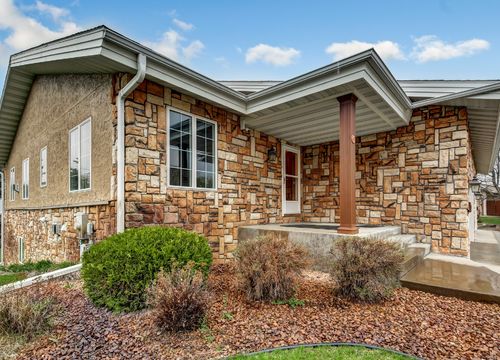 1-web-or-mls-1V0A8608