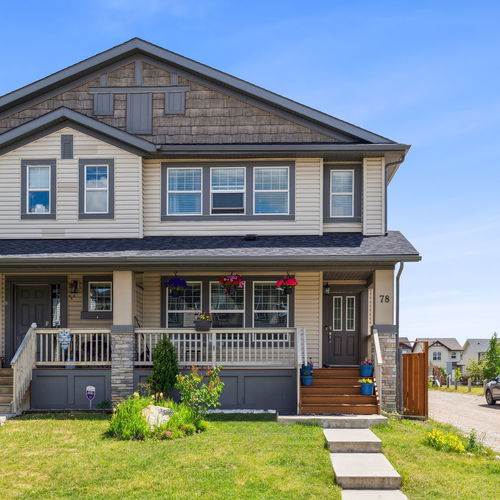 Just Listed: Elegant Family Living at 78 Skyview Point Green NE