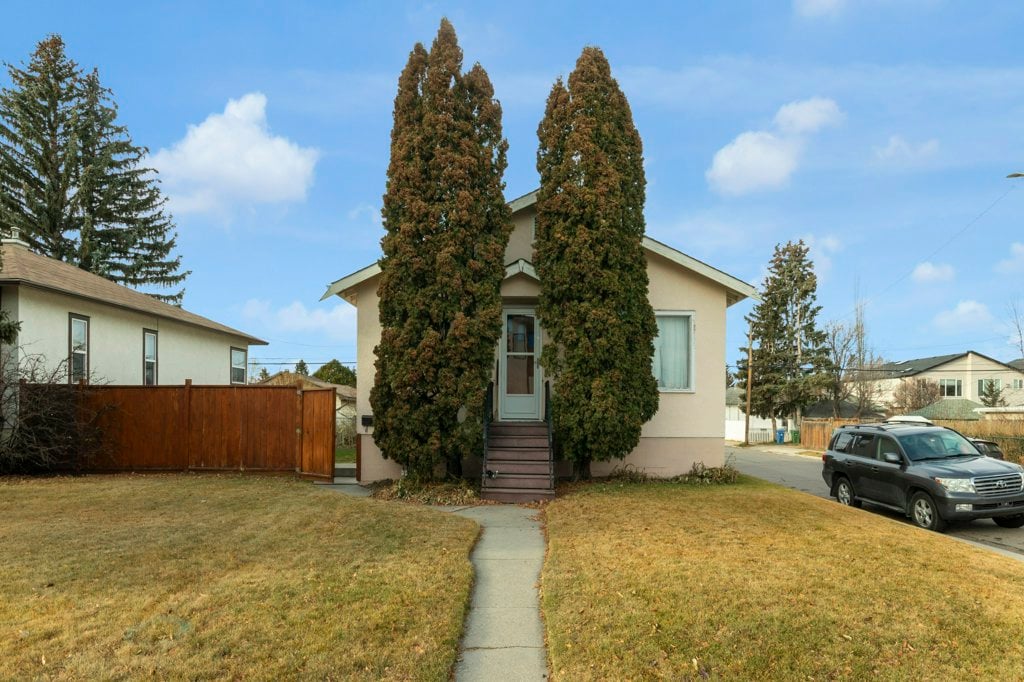 Just Listed: Charming Bungalow with Suite Potential in &hellip;