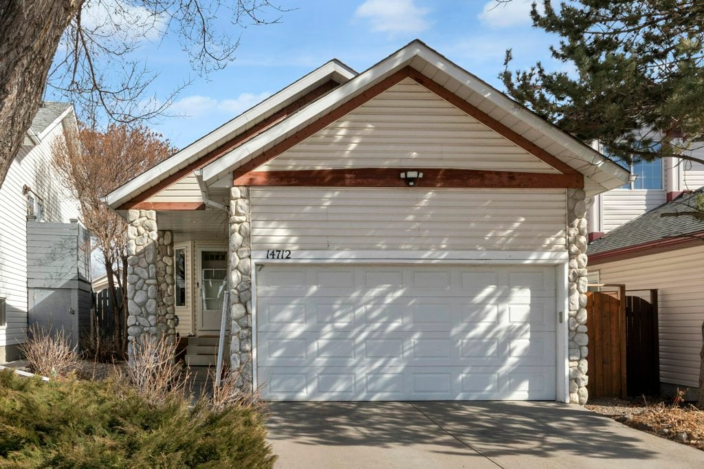 Exceptional Family Living in McKenzie Lake – A &hellip;