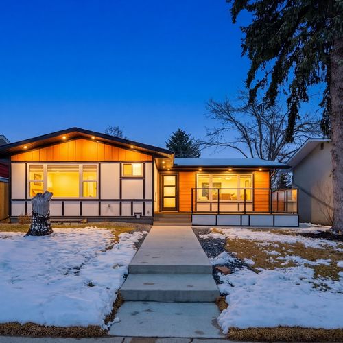 Just Listed in Willow Park: Fully Renovated Bungalow with Legal Suite at 10327 Wapiti Drive SE