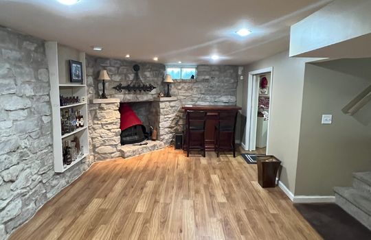 6079 Bettcher Basement