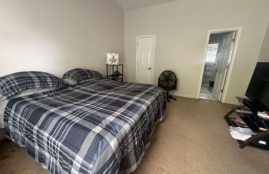 5993 Sycamore Forge Main Bedroom