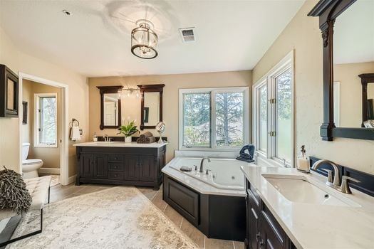 454 Silbrico Way – MLS Sized – 015 – 33 2nd Floor Primary Bathroom