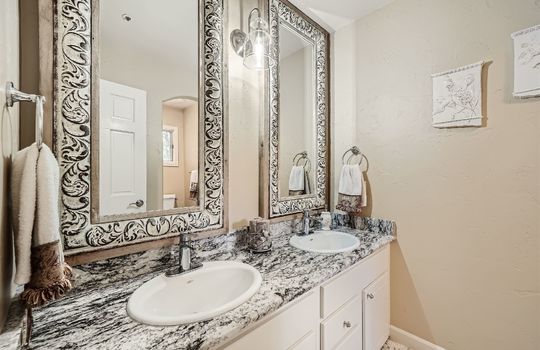 454 Silbrico Way &#8211; MLS Sized &#8211; 018 &#8211; 38 2nd Floor Bathroom