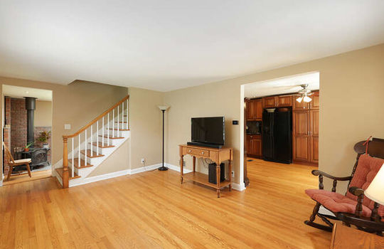 128 Mohawk Dr Cranford NJ-small-015-035-Living Room-666&#215;444-72dpi