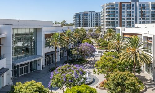 Valerie Upham: Best Real Estate Agent in University City, CA