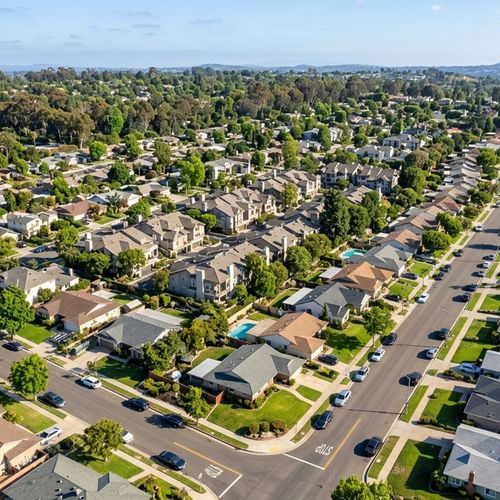 A 2026 Guide to Rightsizing for Seniors in University City, San Diego, CA