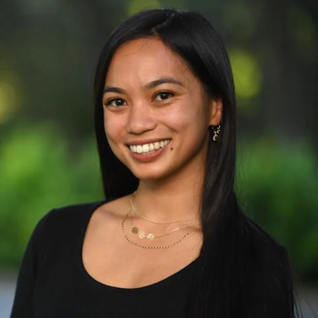 Blue Bid headshot (1080 x 1080 px)
