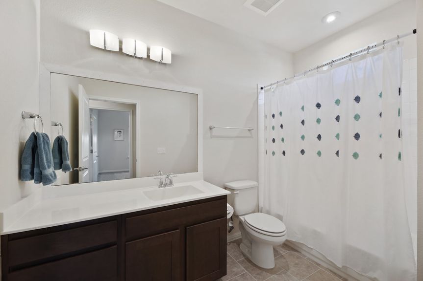 018-447108-5813 Charles Merle Dr018_12650971