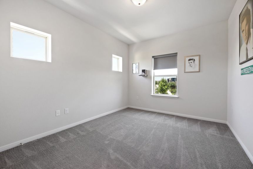 019-447108-5813 Charles Merle Dr019_12650974