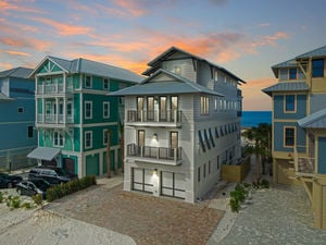 Beach front home in Ovation on Cape San Blas