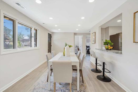 03-7001-Red-Bird-Rd-11