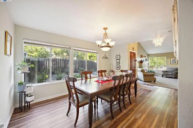 33ce6f7d7d30e542301027d546f4ca9dl-m2533680232rd-w2048_h1536