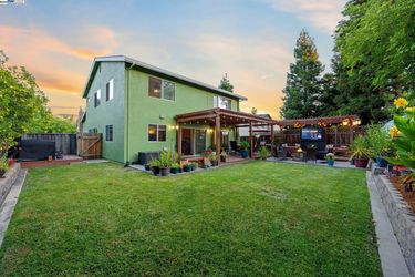 33ce6f7d7d30e542301027d546f4ca9dl-m2885262964rd-w2048_h1536