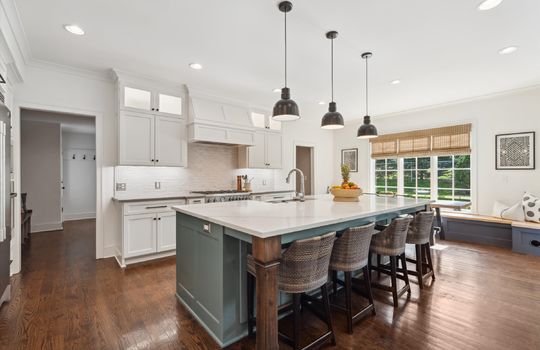 14-8023 Wenonga Rd