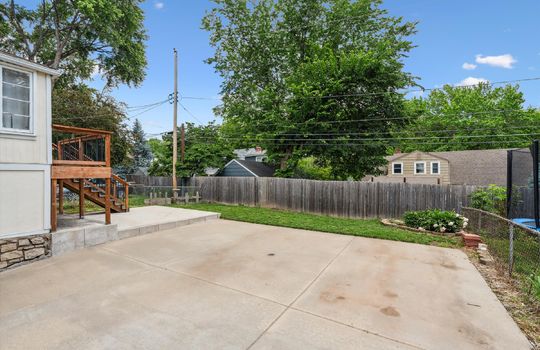 34-6661 Locust St