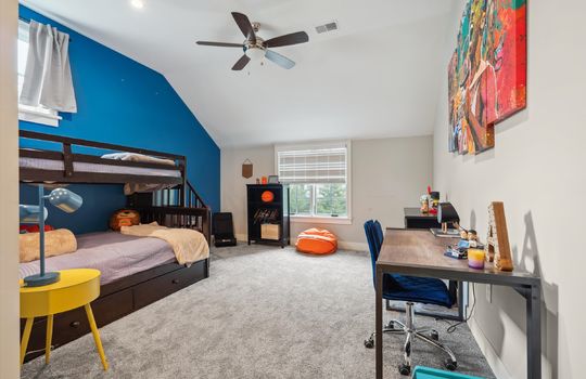 35-8023 Wenonga Rd