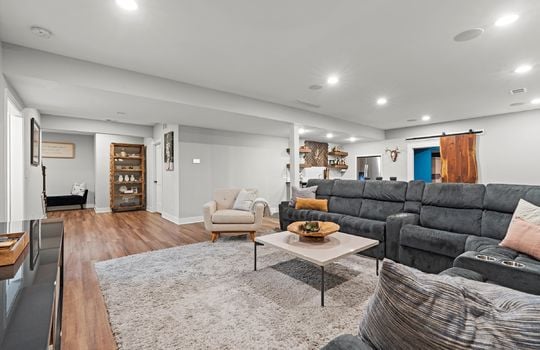 43-8023 Wenonga Rd