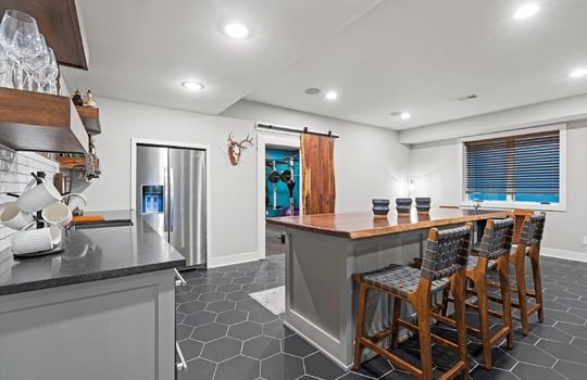 46-8023 Wenonga Rd