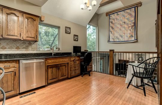 04-28465W85thTerr (4 of 20)